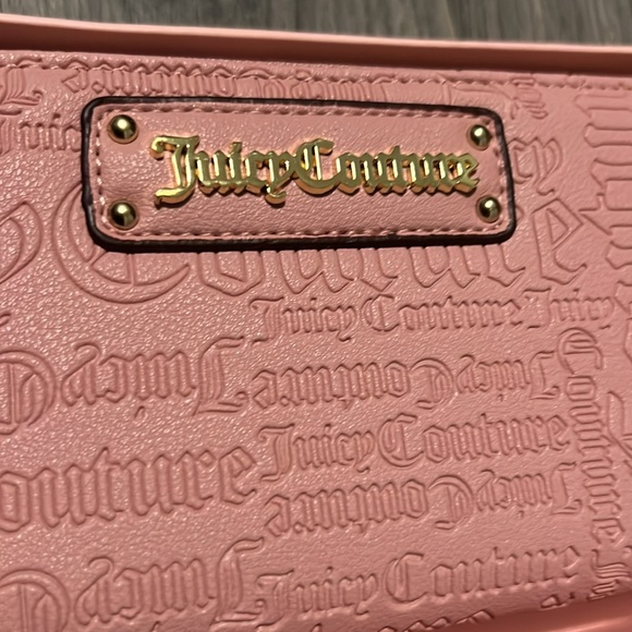 Juicy Couture wallet/wristlet for women. New with tags - Picture 2 of 8